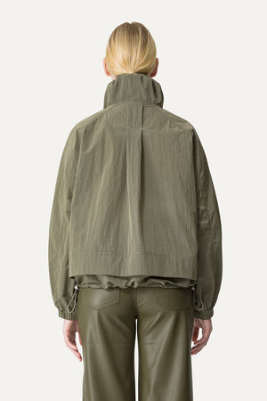 Short Jacket in Ripstop Nylon 9217